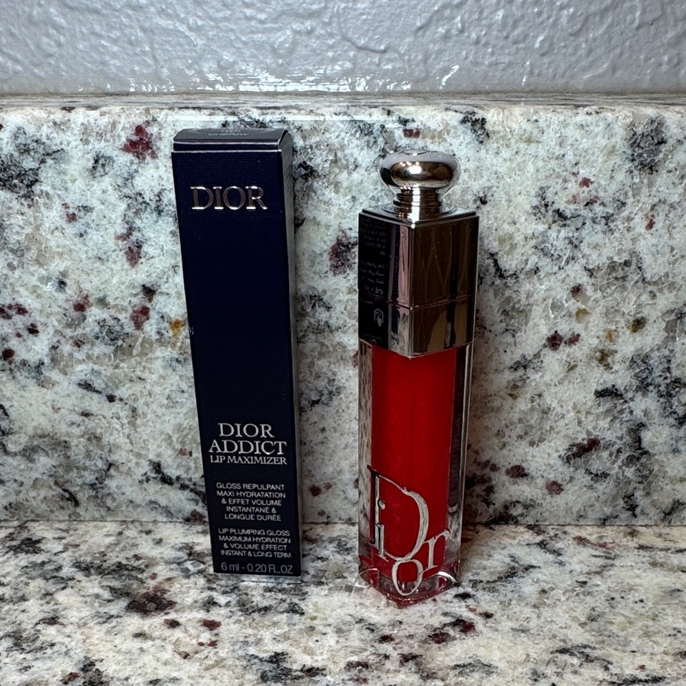 Dior Addict Lip Maximizer in Cherry - Picture 2 of 7